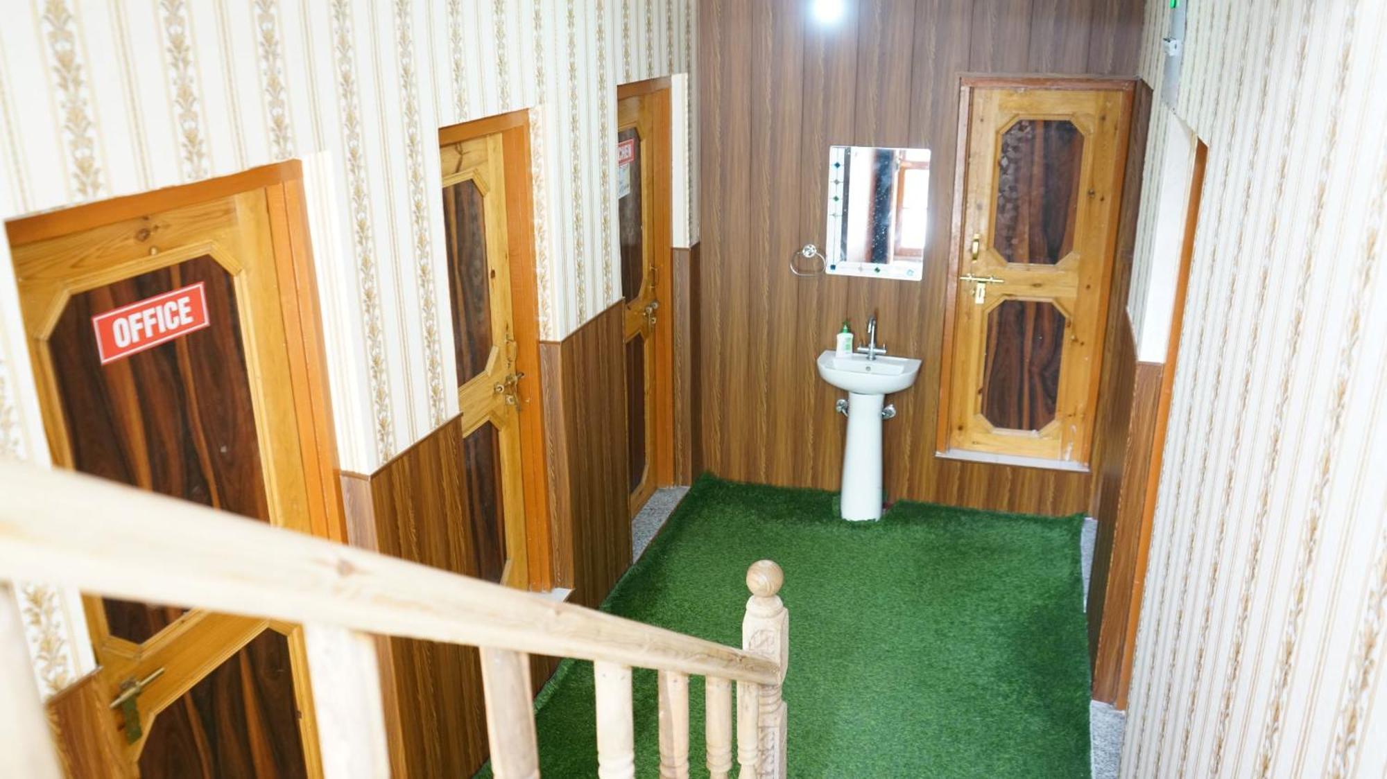 Green Resort Srīnagar Exterior foto